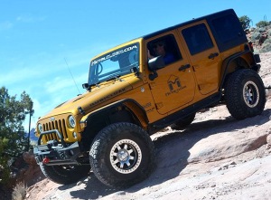 MetalCloak JL and JK 2.5 and 3.5 Inch True Dual Rate Lift Kits